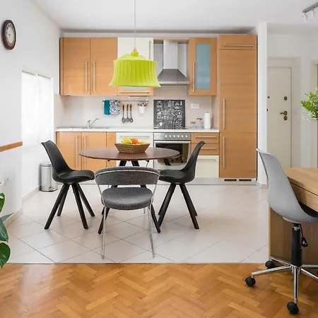 Apartment Center Oasis *